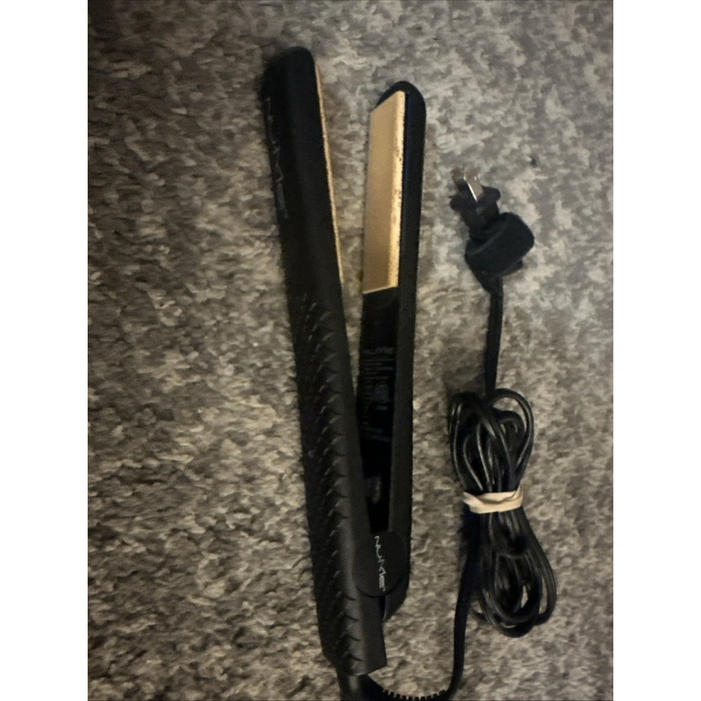 NUME Flat Iron Hair Straightener 1" Ion Pro Ceramic HB048 Black